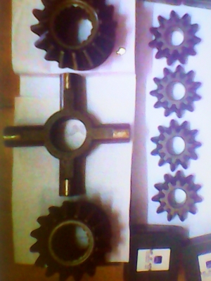 ขายชุดดอกจอกฟูโซ่   3500 บาท โทร  0906208746   0920976322