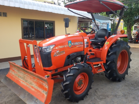 ปัญญาแทรคเตอร์..จัดมาให้ครับ ด่วน!!!คูโบต้า L3608  พร้อมใบมีด ผานตราช้าง ทำงาน200ชม. จัดส่ง อ.สว่างอารมณ์ จ.อุทัยธานี
