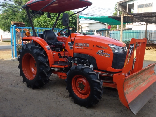 ปัญญาแทรคเตอร์..จัดมาให้ครับ ด่วน!!!คูโบต้า L3608  พร้อมใบมีด ผานตราช้าง ทำงาน200ชม. จัดส่ง อ.สว่างอารมณ์ จ.อุทัยธานี