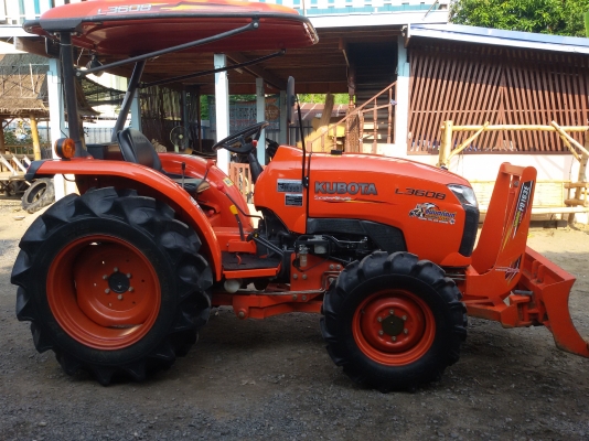 ปัญญาแทรคเตอร์..จัดมาให้ครับ ด่วน!!!คูโบต้า L3608  พร้อมใบมีด ผานตราช้าง ทำงาน200ชม. จัดส่ง อ.สว่างอารมณ์ จ.อุทัยธานี