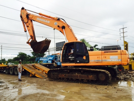 ขายอะไหล่DOOSAN DX 340LC ทุกชิ้นส่วนต้องการชิ้นไหน สอบถามได้ครับ