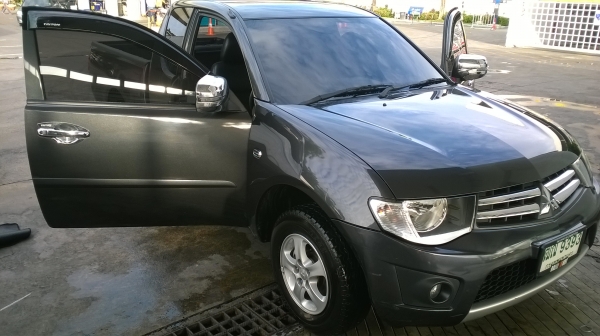 ขายรถบ้านใช้เองครับปีไทรทันปี2013ครับ ขาย349000 ติดต่อ087-1691151 ไทรน้อย