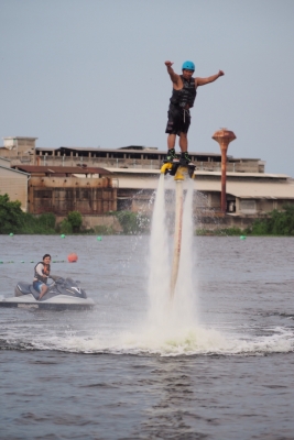 ขายยกชุดFlyBoard ขายพร้อมเจ็ทสกี ลากไปเล่นได้เลย