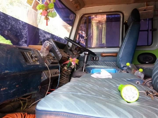 ขายดั้ม2เพลา ร็อกกี้195แรง พ.เพาเวอร์ เบรกทิฟฟี่ ภายในสวย แอร์เย็น สภาพพร้อมใช้งาน เอกสารพร้อมโอน สนใจโทร 090-8588220คุณนะ 093-3258446คุณบิว หรือเข้าดูสินค้าอื่นๆได้ที่ www.truck.in.th/498 หรือเพจFacebook ณรงค์ ซื้อขายรถมือสอง (เว็บไซต์ส่วนตัว) หรือFacebo