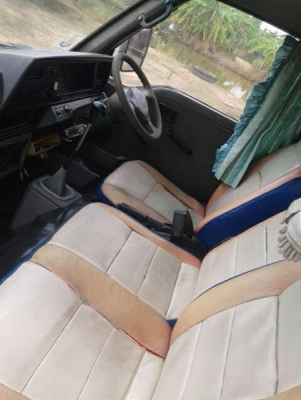 ขายรถตู้นิสสันตามสภาพครับ