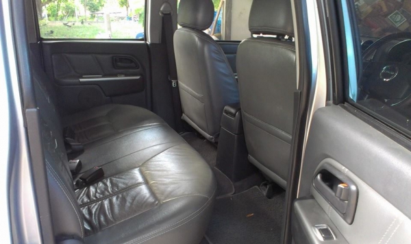 รถ 2.5 คอมมอลเรล รถ 2.5 คอมมอลเรล