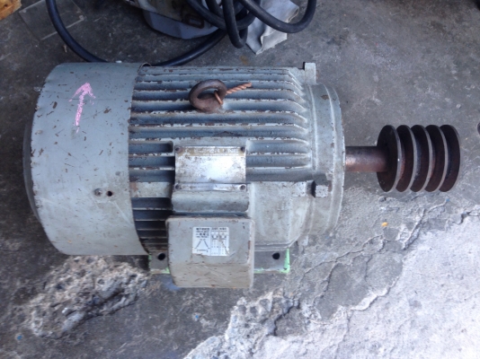 ขายมอเตอร์ mitsubishi 10HP. 380V 1450rpm. สภาพดีเดิมๆ วิ่งนิ่ม พร้อมใช้งาน