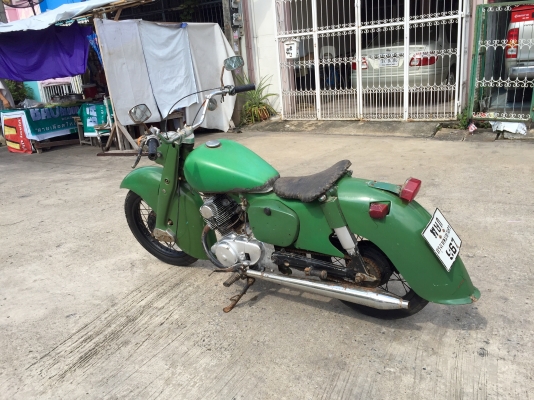 ขายc95 ทะเบียนแท้ เต็ม โอนขนส่ง เครื่องดีมาก แต่งแนวช๊อปเปอร์ ขายถูกๆ ไว้ขี่ปีใหม่ ขาย 39000 ติดต่อ 0889419663