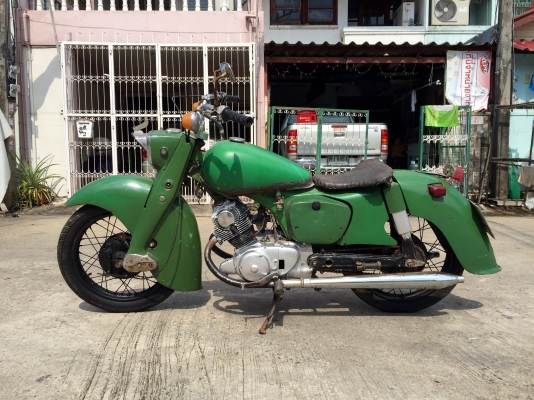 ขายc95 ทะเบียนแท้ เต็ม โอนขนส่ง เครื่องดีมาก แต่งแนวช๊อปเปอร์ ขายถูกๆ ไว้ขี่ปีใหม่ ขาย 39000 ติดต่อ 0889419663