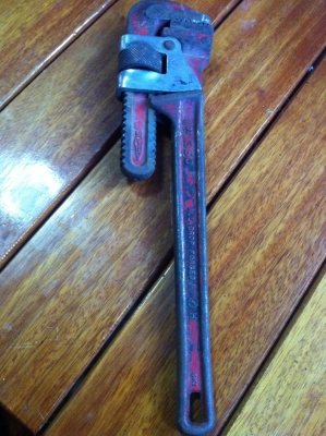 เหลือตัวเดียว!! คอม้อ Japan13 นิ้ว ยี่ห้อSuper 1 ตัว