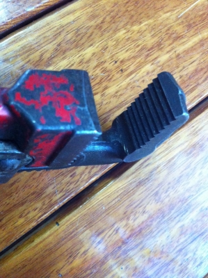 เหลือตัวเดียว!! คอม้อ Japan13 นิ้ว ยี่ห้อSuper 1 ตัว