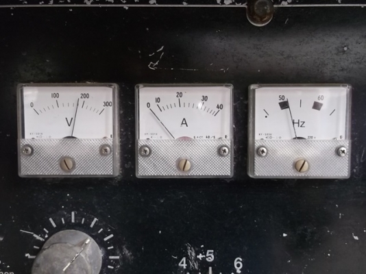 เครื่องเชื่อม Nippon Sharyo รุ่น NDW4-300SSL #WA10005 ปี 2003 เครื่องคูโบต้า นำเข้าจากญี่ปุ่น สนใจติดต่อ ใหม่ 061-4194022