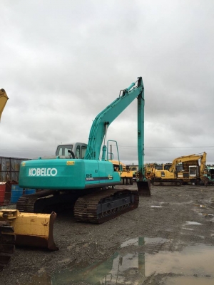 Kobelco SK200LC-6E (YQ09) เก่าญี่ปุ่น บูมยาว 15 เมตร รถสวยระบบดีครับ