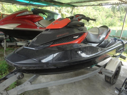 ขาย jet ski ยี่ห้อ seadoo ขาย jet ski ยี่ห้อ seadoo