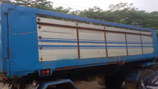 ขายกระบะดัมพ์มิเนียม อู่รวมชัย 2 เพลา ทะเบียนพร้อมโอน สภาพพร้อมใช้งาน