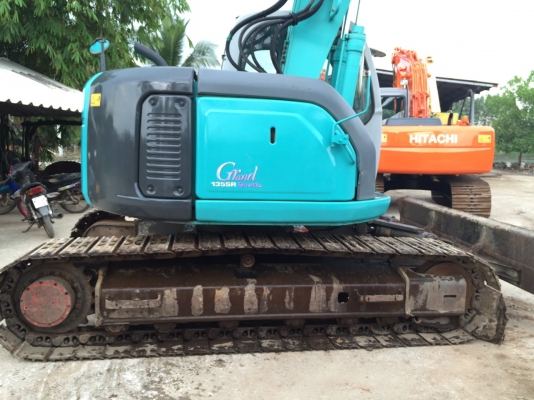 มาแล้วจ้า  รถสวย  สภาพดี  เก่าญี่ปุ่น  KOBELCO  SK 135SR   ราคากันเอง  สนใจโทร 089-7462641  สุวรรณี จ้า