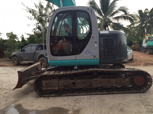 มาแล้วจ้า  รถสวย  สภาพดี  เก่าญี่ปุ่น  KOBELCO  SK 135SR   ราคากันเอง  สนใจโทร 089-7462641  สุวรรณี จ้า