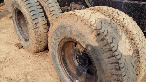 ขายรถบรรทุกสิบล้อ HINO 3M เครื่องเดิม 240 แรง 2เพลา ปี 39 ดัมพ์สามมิตร รถป้ายแดงมือเดียว ทะเบียนพร้อม ขายรถบรรทุกสิบล้อ HINO 3M เครื่องเดิม 240 แรง 2เพลา ปี 39 ดัมพ์สามมิตร รถป้ายแดงมือเดียว ทะเบียนพร้อม