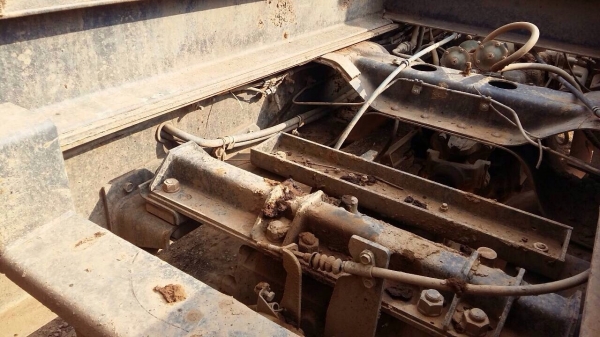 ขายรถบรรทุกสิบล้อ HINO 3M เครื่องเดิม 240 แรง 2เพลา ปี 39 ดัมพ์สามมิตร รถป้ายแดงมือเดียว ทะเบียนพร้อม ขายรถบรรทุกสิบล้อ HINO 3M เครื่องเดิม 240 แรง 2เพลา ปี 39 ดัมพ์สามมิตร รถป้ายแดงมือเดียว ทะเบียนพร้อม