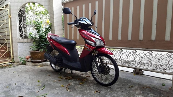 ขออนุญาติขาย Honda Click 110 ราคาด่วน 9,900 บาท ขออนุญาติขาย Honda Click 110 ราคาด่วน 9,900 บาท