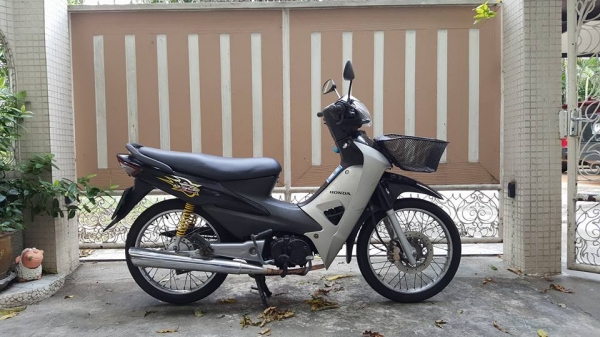 ขออนุญาติขาย Honda Wave 100 U-Box 100 cc. ฟรีค่าโอน ขออนุญาติขาย Honda Wave 100 U-Box 100 cc. ฟรีค่าโอน