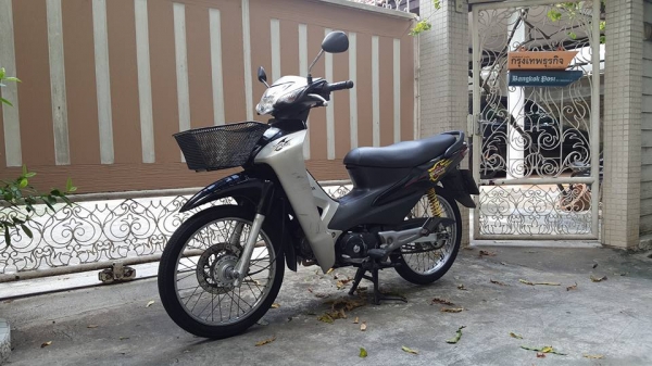 ขออนุญาติขาย Honda Wave 100 U-Box 100 cc. ฟรีค่าโอน