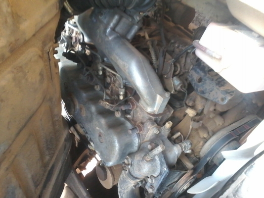 ขายอืซูซุ เครื่องนิสสัน FD35  135 แรง เกียร์นิสสันโลว์ปลายเกียร์ มีโลว์กลางอีกลูก