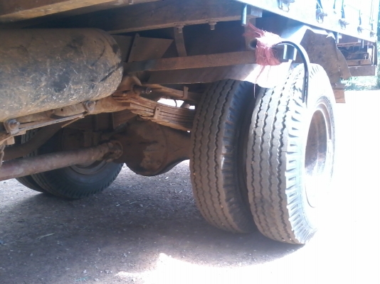 ขายอืซูซุ เครื่องนิสสัน FD35  135 แรง เกียร์นิสสันโลว์ปลายเกียร์ มีโลว์กลางอีกลูก