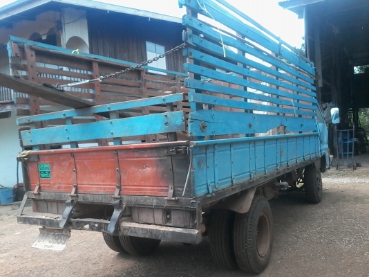 ขายอืซูซุ เครื่องนิสสัน FD35  135 แรง เกียร์นิสสันโลว์ปลายเกียร์ มีโลว์กลางอีกลูก