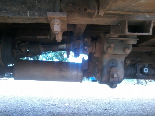 ขายอืซูซุ เครื่องนิสสัน FD35  135 แรง เกียร์นิสสันโลว์ปลายเกียร์ มีโลว์กลางอีกลูก