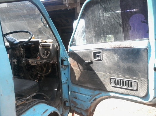 ขายอืซูซุ เครื่องนิสสัน FD35  135 แรง เกียร์นิสสันโลว์ปลายเกียร์ มีโลว์กลางอีกลูก