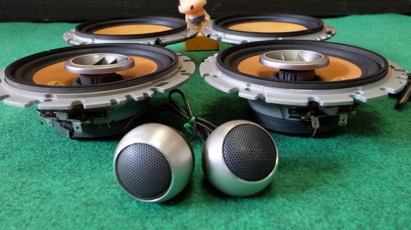 ชุดลำโพง Pioneer Carrozzeria กรวยเคฟล่าห์สีเหลือง Made in Japan ครบชุดหน้า-หลัง-ทวิตเตอร์