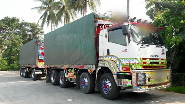 พ่วงแม่ลูก 360 ปี2556 เนียมดั้ม รถเดิมยกล้อหลังได้ สวยๆพร้อมใช้ครับ