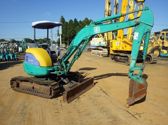 Komatsu PC35MR-1 เก่าญี่ปุ่น ปั้มนิ้ว แทรคเหล็กหุ้มก้อนยาง