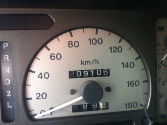 ขาย Isuzu thairung 3.0 2001 รถสวย วิ่งไม่เยอะ เครื่องเสียงดี แอร์เย็น ขาย Isuzu thairung 3.0 2001 รถสวย วิ่งไม่เยอะ เครื่องเสียงดี แอร์เย็น