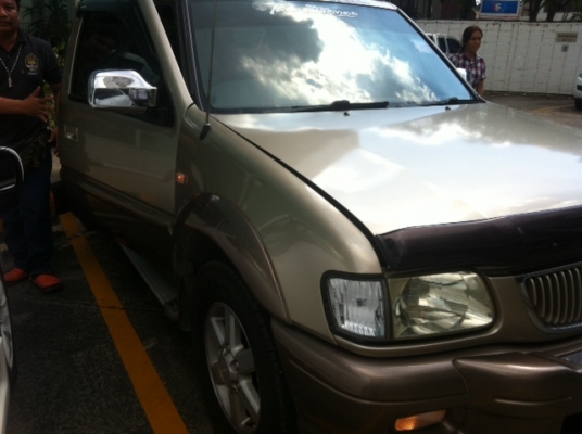 ขาย Isuzu thairung 3.0 2001 รถสวย วิ่งไม่เยอะ เครื่องเสียงดี แอร์เย็น ขาย Isuzu thairung 3.0 2001 รถสวย วิ่งไม่เยอะ เครื่องเสียงดี แอร์เย็น