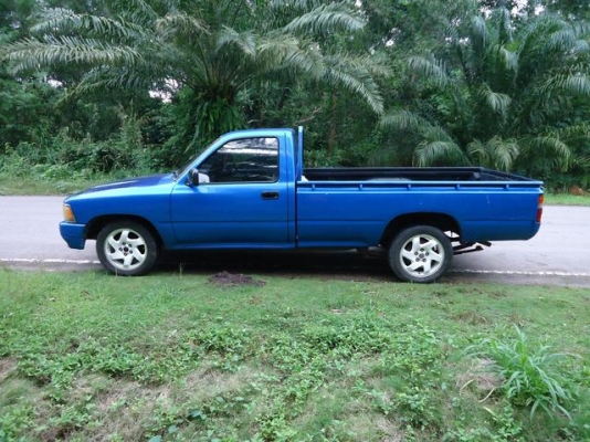 Toyota ไมตี้เอ็ก ตอนเดียว