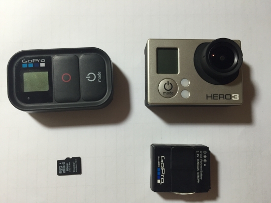 ขายกล้อง Gopro3(white) + Remote + sd card 16 G อุปกรณ์ครบๆ ขายกล้อง Gopro3(white) + Remote + sd card 16 G อุปกรณ์ครบๆ