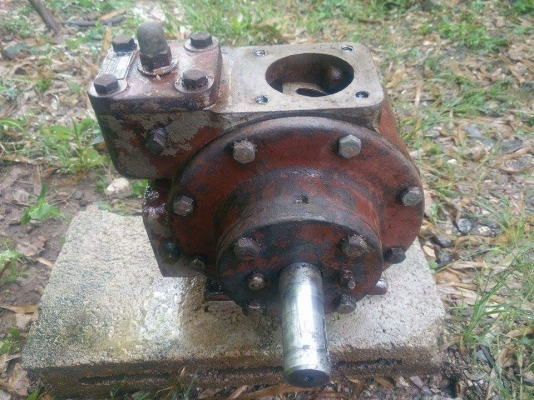 ปั๊มดูดน้ำมัน 1.5 นิ้ว เก่า usa