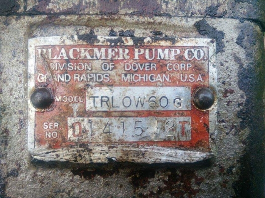 ปั๊มดูดน้ำมัน 1.5 นิ้ว เก่า usa