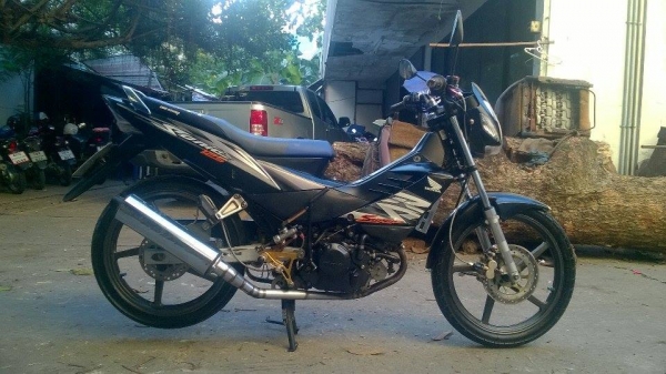 ขายลูกเดียว sonic สตาทมือ ปี2548 รถบ้านขายกันถูกๆ มีเล่มเอกสารครบ