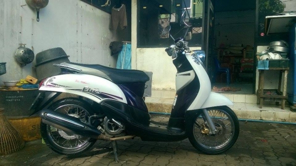 ขายลูกเดียว finoเกย์แยกปี2555 เดิมๆพร้อมใช้ มีเล่มเอกสารครบ