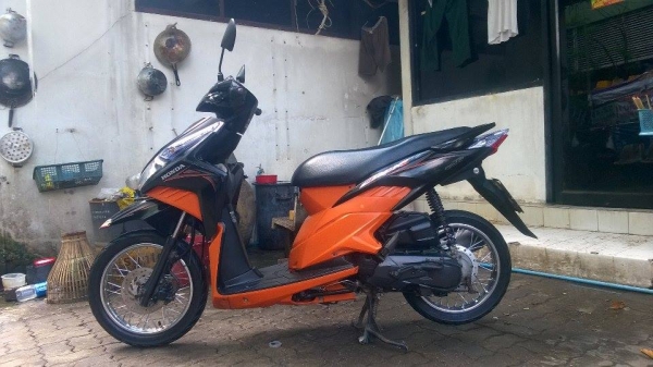 ขายลูกเดียวclick110หัวฉีด ปี2552 ราคาไม่แพง มีเล่มเอกสารครบ ขายลูกเดียวclick110หัวฉีด ปี2552 ราคาไม่แพง มีเล่มเอกสารครบ