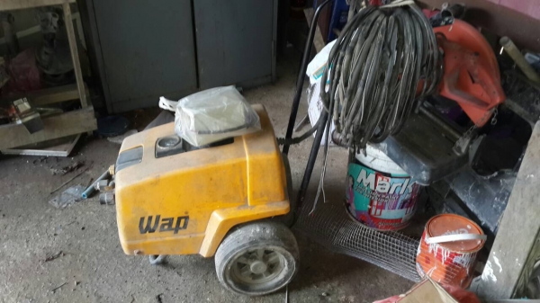 ปั๊มฉีดน้ำแรง