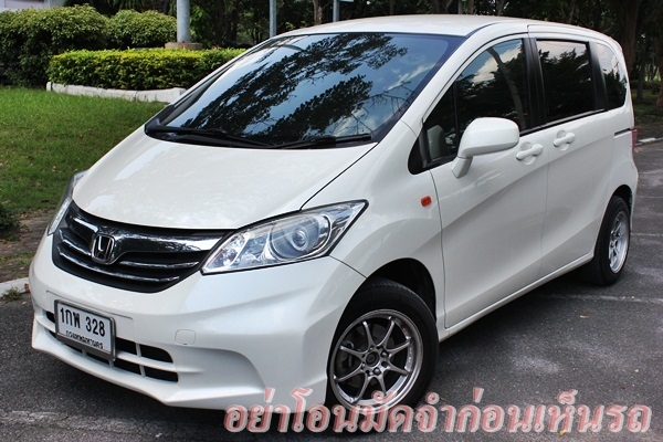 รถสวยบอดี้เดิม สภาพพร้อมใช้ ไมล์แท้ เข้าศูนย์ตลอด มีบุ๊คครบ ประตูสไลด์ไฟฟ้า 2ข้าง แอร์ดิจิตอล ABS Airbagคู่ ล้อแมกซ์ จอTV พร้อมแก๊สLPG อย่างดีถังโดนัท ประหยัดสุดๆ สนใจสอบถามได้ค่ะ