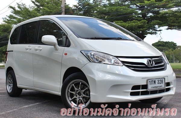 รถสวยบอดี้เดิม สภาพพร้อมใช้ ไมล์แท้ เข้าศูนย์ตลอด มีบุ๊คครบ ประตูสไลด์ไฟฟ้า 2ข้าง แอร์ดิจิตอล ABS Airbagคู่ ล้อแมกซ์ จอTV พร้อมแก๊สLPG อย่างดีถังโดนัท ประหยัดสุดๆ สนใจสอบถามได้ค่ะ