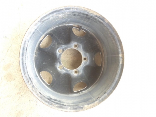 ขายล้ออะไหล่ 1วงขอบ 16 กว้างุ6ครึ่ง 5/139  ใส่คารีเบี้ยน รถจิ๊ป