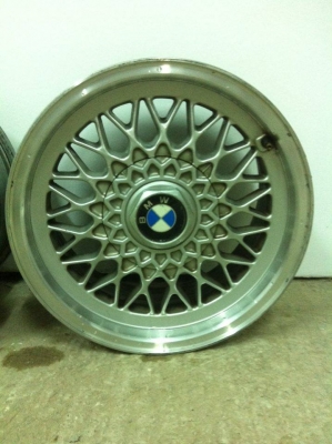 BBS 15 4,500 บาท BBS 15 4,500 บาท