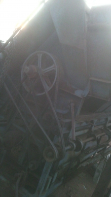 เครื่องสีข้าวหกฟุตจัมโบ้ติดรถยนต์พร้อมเกียร์ฝาก