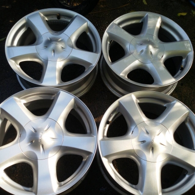 ล้อ all new isuzu ขอบ 17 ชุดล่ะ 6,500